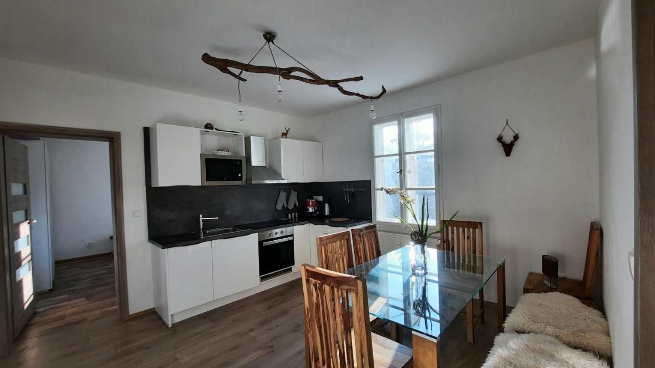 Apartman Janske Lazne Exteriör bild