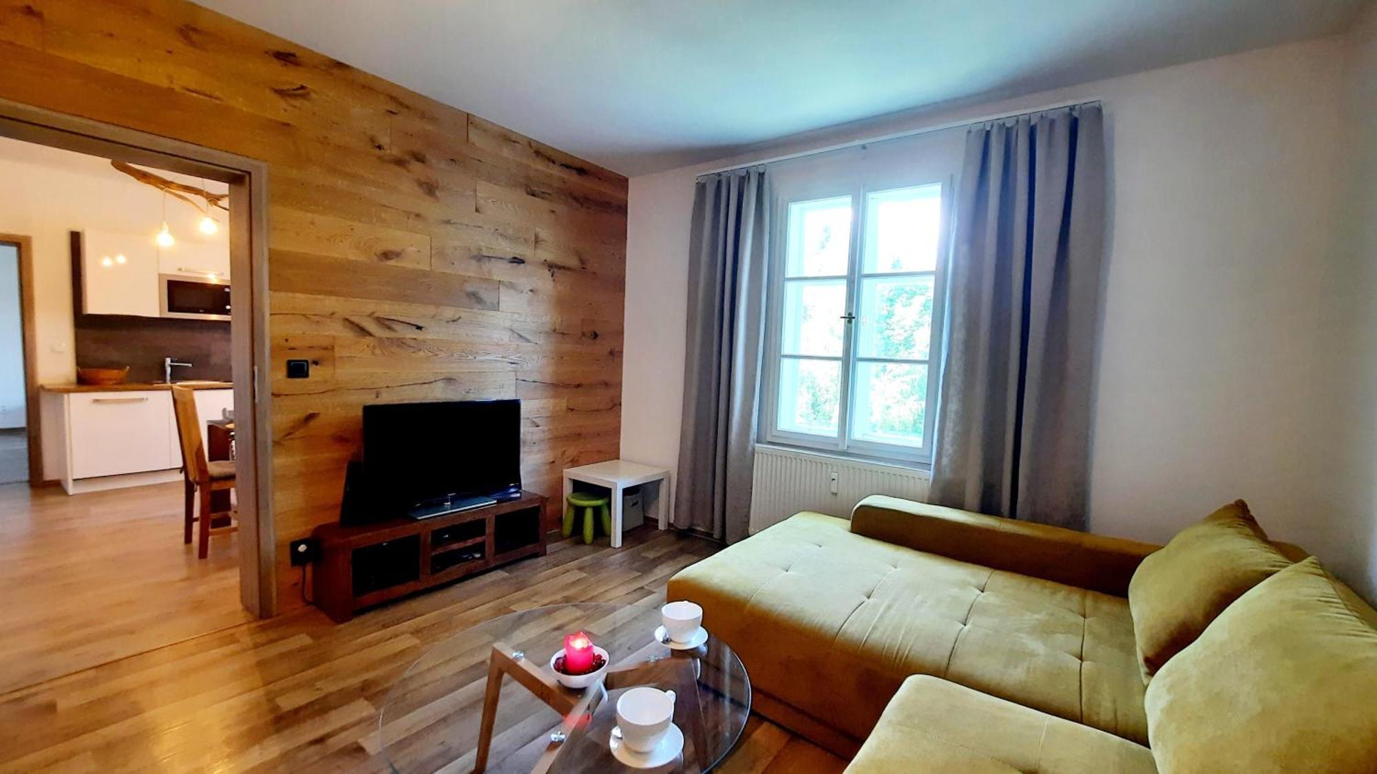 Apartman Janske Lazne Exteriör bild